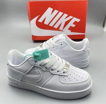 кроссовки найк оригинал цена: Мужские кроссовки, 43, Nike, Новый, цвет - Белый, Самовывоз, Платная доставка