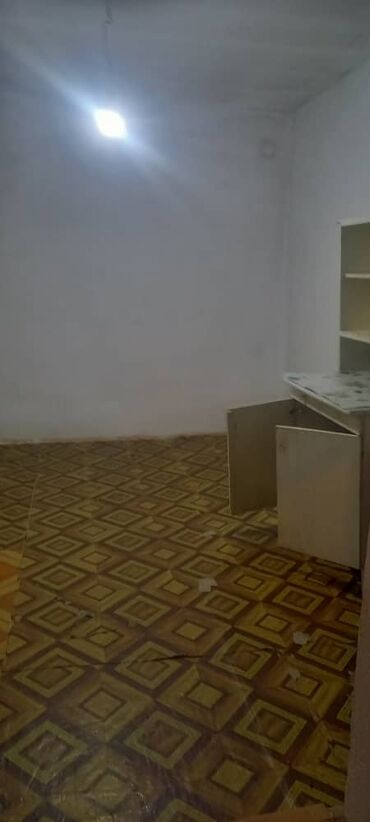бишкек квартира продаю: 2 комнаты, Собственник
