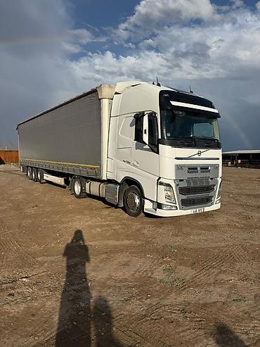 ремни автовоз: Тягач, Volvo, Шторный — 9