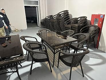 Столы и стулья для кафе: Стол и стул для кафе — 1