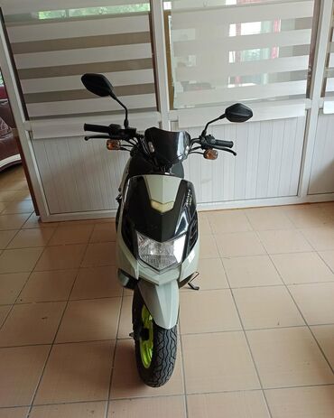 Mopedlər,skuterlər: Skuter – Aerox Ares model - Rəng: boz-gümüşü gövdə, qara üst panel — 3