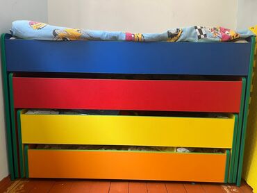 Digər uşaq mebeli: Tedris ve baxcaya aid her nov mebel stollar stullar yataq ve s teze
