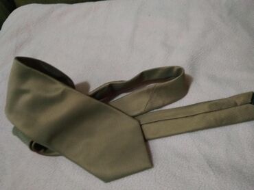 Košulje: Kravata 
Hugu Boss — 4