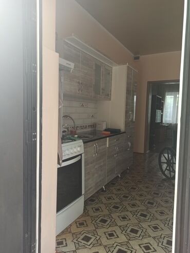 дом в садовом: Үй, 62 кв. м, 4 бөлмө, Менчик ээси, Косметикалык оңдоо