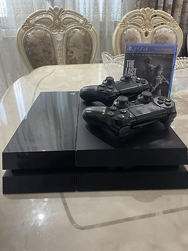 playstation 4 disk: PlayStation 4 (PS4) Komplekt: - 1 ədəd PS4 konsolu (orijinal) - 1 — 1
