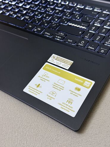 ASUS: Təzə vəzziyətdə. Alınandan Cəmi 18 saat işlənib. Çox baha alınıb. İş — 5