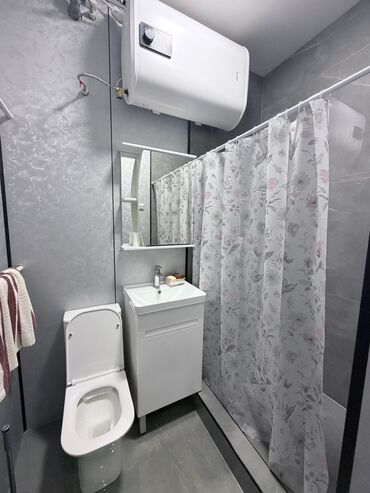 Закройщицы: ТЕЗ АРАДА ‼️ ТИГҮҮ ФАБРИКАСЫНА ОПЫТНЫЙ ЗАКРОЙЩИК КЕРЕК ✅Жумушту бүгүн — 6