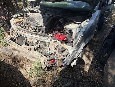 рено приум: Nissan Primera: 2003 г., 1.8 л, Механика, Бензин, Лифтбек — 10