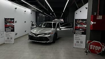 camry 55 exclusive: Toyota Camry: 2019 г., 2.5 л, Автомат, Гибрид, Седан — 1