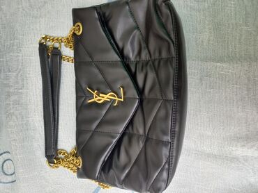 бордовые вечерние платья: Классикалык сумка, Yves Saint Laurent (YSL), Материалы: Нукура булгаары, Кабып тигилген модель, Аялдарга