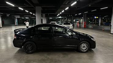 Honda: Honda Civic: 2008 г., 1.8 л, Автомат, Газ, Седан — 4
