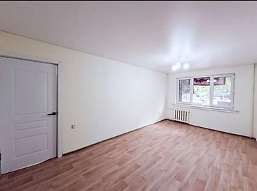 35: 1 комната, 35 м², 8 мкр 1 этаж — 6