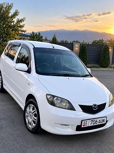 Mazda Demio: 2004 г., 1.3 л, Автомат, Бензин, Седан