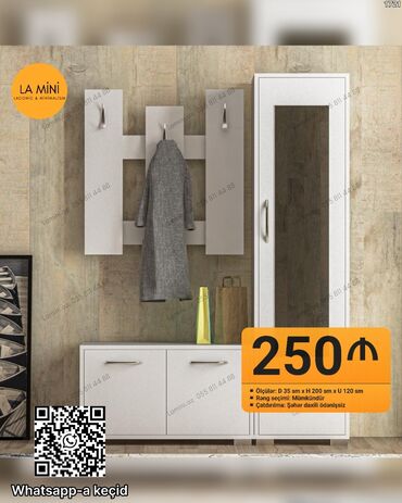 qehve demleyen: Minimalist dəhliz mebel dəsti – LA MINI - Komplekt: asılqan paneli (3