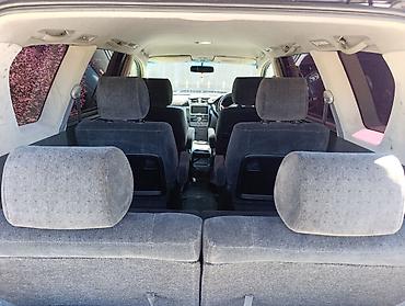 e60 m5: Toyota Ipsum: 2002 г., 2.4 л, Автомат, Бензин, Минивэн — 10
