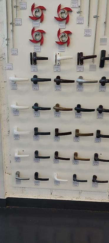 Алюминиевые окна на заказ: Алюминиевое окно на заказ, Тип окна: Витражные, Мансардные, Панорамные, Декоративные особенности: Другие особенности, Бесплатная установка, Без рассрочки — 1