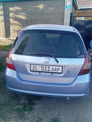 Honda: Honda Fit: 2003 г., 1.3 л, Автомат, Бензин, Хэтчбэк — 2