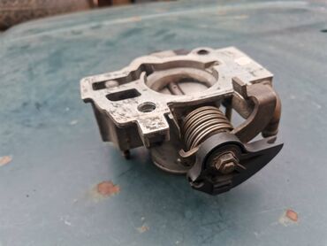 Auto delovi: Klapna gasa Lada 21214 Niva 1.7i. Polovno, ocuvano. Skinuto sa — 11