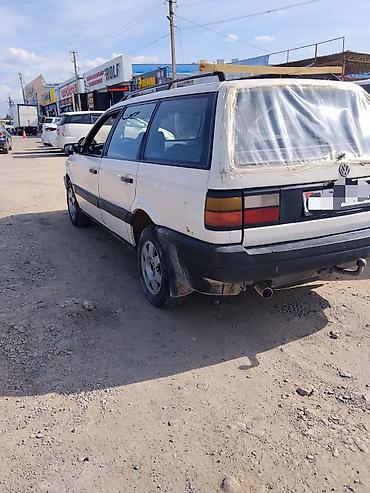 машины пассат: Volkswagen Passat: 1989 г., 1.8 л, Кол менен иштөөчү, Бензин, Универсал — 4