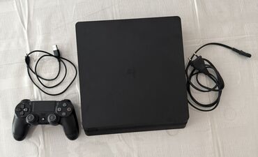 PS4 (Sony Playstation 4): PlayStation 4 Slim 1TB oyun konsolu dəsti evdə əyləncə üçün əla