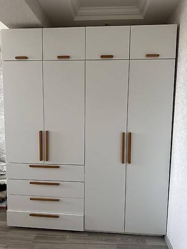 borular: Ağ rəngli modul paltar şkafı - Minimalist dizayn: mat ağ fasad, təbii — 2