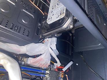 Masaüstü kompüterlər və iş stansiyaları: Salam🤝 Masausdu kompyuter📺 Parlametrler⬇️📌 Ddr3✅ Mavi isqli 2 soyuducu — 11