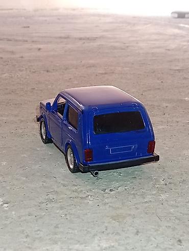 nerf satisi: Lada niva modeli 1:32 razmer kolleksiya üçün əla ətraflı məlumat üçün — 4