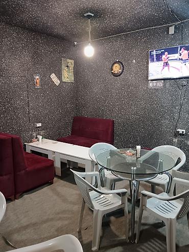 kafe işi: Ofisiant tələb olunur — 1