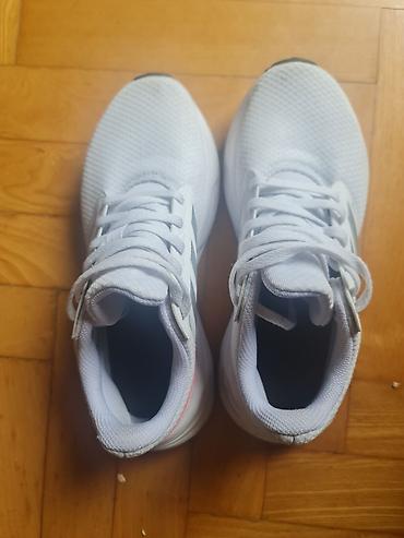 sinsay cipele: Adidas patike za trčanje/fitnes - Model: Adidas (etiketa sa kodom — 3