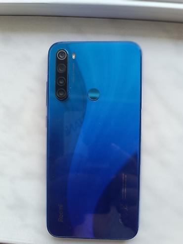 ciye ceken: Məhsul: Xiaomi Redmi (Blue) - Arxa panel: parlaq mavi rəng, ortada — 1