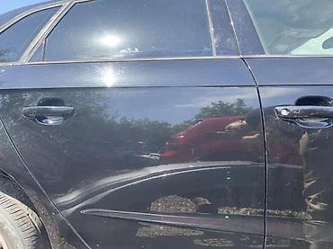 auto plac sirena: AUDI A3 8V 7 ZADNJA DESNA VRATA CRNA BOJA | audi delovi ALTINA ZEMUN — 3