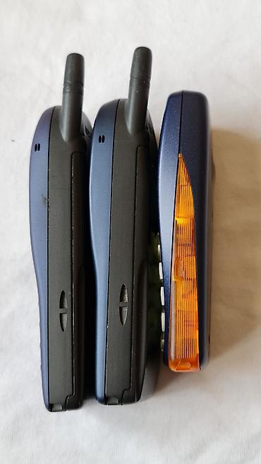 Nokia: Komplet starih Nokia mobilnih telefona – 3 komada Modeli: - Nokia — 5