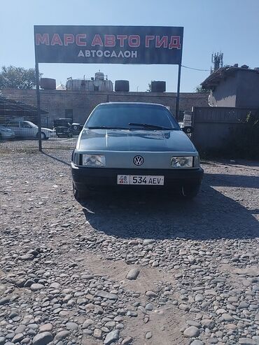 матор на нисан: Volkswagen Passat: 1992 г., 1.8 л, Газ, Седан