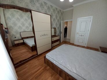 Uzunmüddətli kirayə mənzillər: Kirayə mənzil – tam mebelləşdirilmiş Bileceri Kiristal Abşeronda 4 -da lalafo.az — 1 Uzunmüddətli kirayə mənzillər: Kirayə mənzil – tam mebelləşdirilmiş Bileceri Kiristal Abşeronda 4 — 1