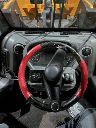 Погрузчики: Погрузчик, 2024 г., Колесный, Ковшовый — 8