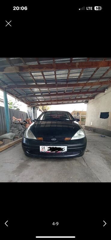 купить авто в рассрочку: Ford Focus: 2002 г., 2 л, Автомат, Бензин, Седан