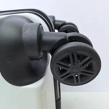 Rančevi, torbe i koferi: Dečji kofer na točkiće – motiv astronauta - Kompaktni kabinski kofer — 12