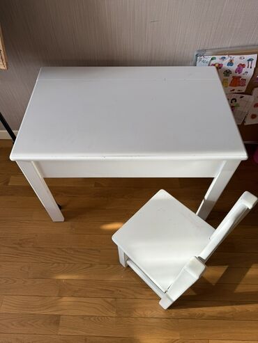 stular: Uşaq üçün masa və stul dəsti - Rəng: ağ - Material: ağac/taxta