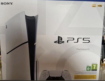 плейстейшн 5: Sony PlayStation 5 oyun, 4K HDR dəstəyi ilə qəşəng ağ və qara rəngdə
