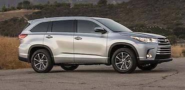 avalon 2017: Стекло Багажника Toyota, 2018 г., Б/у, Оригинал — 9