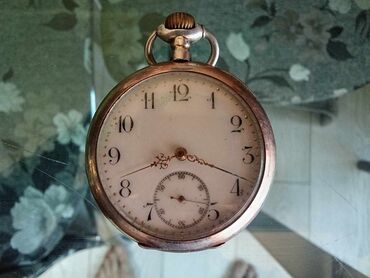 crne sa: Table clock, color - Silver, Used