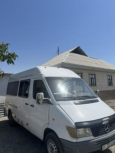 будка тент: Mercedes-Benz Sprinter, белый микроавтобус/фургон с высокой крышей и — 3