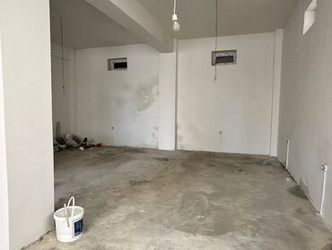 Mağazalar: Kommersiya sahəsi – vitrinli mağaza/iş otağı 50 kv m =80000 azn 60 kv — 6