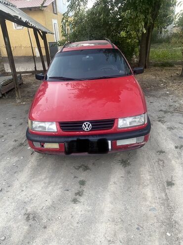 аварийный венто: Volkswagen Passat Variant: 1995 г., 2 л, Механика, Газ, Универсал