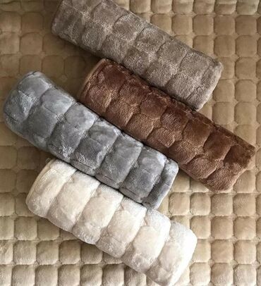 Posteljina: 🌸Plišani flekeri sa latex podlogom koja će ostati postojana i neće se — 7