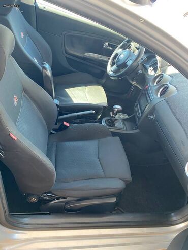 Seat: Seat Ibiza: 1.8 l. | 2004 έ. 220000 km. Χάτσμπακ at lalafo.gr — 3 Seat: Seat Ibiza: 1.8 l. | 2004 έ. 220000 km. Χάτσμπακ — 3