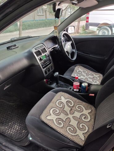 таюота авенсис: Toyota Avensis: 2002 г., 1.8 л, Автомат, Бензин, Хэтчбэк