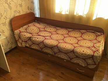 Односпальные кровати: Односпальные кровати