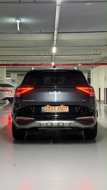 вмятина: Kia Sportage: 2021 г., 2 л, Дизель, Кроссовер — 2