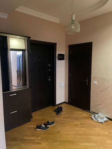 Uzunmüddətli kirayə mənzillər: 9-cu mikrorayon,Mir Cəlal küçəsindəVegas sağlamlığın — 7